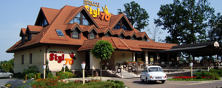 Restauracja, Hotel Styl 70 Piasek - GoWork.pl